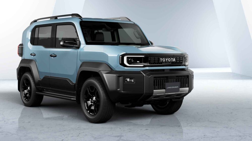 Yeni Toyota Land Cruiser FJ off-road SUV modeli