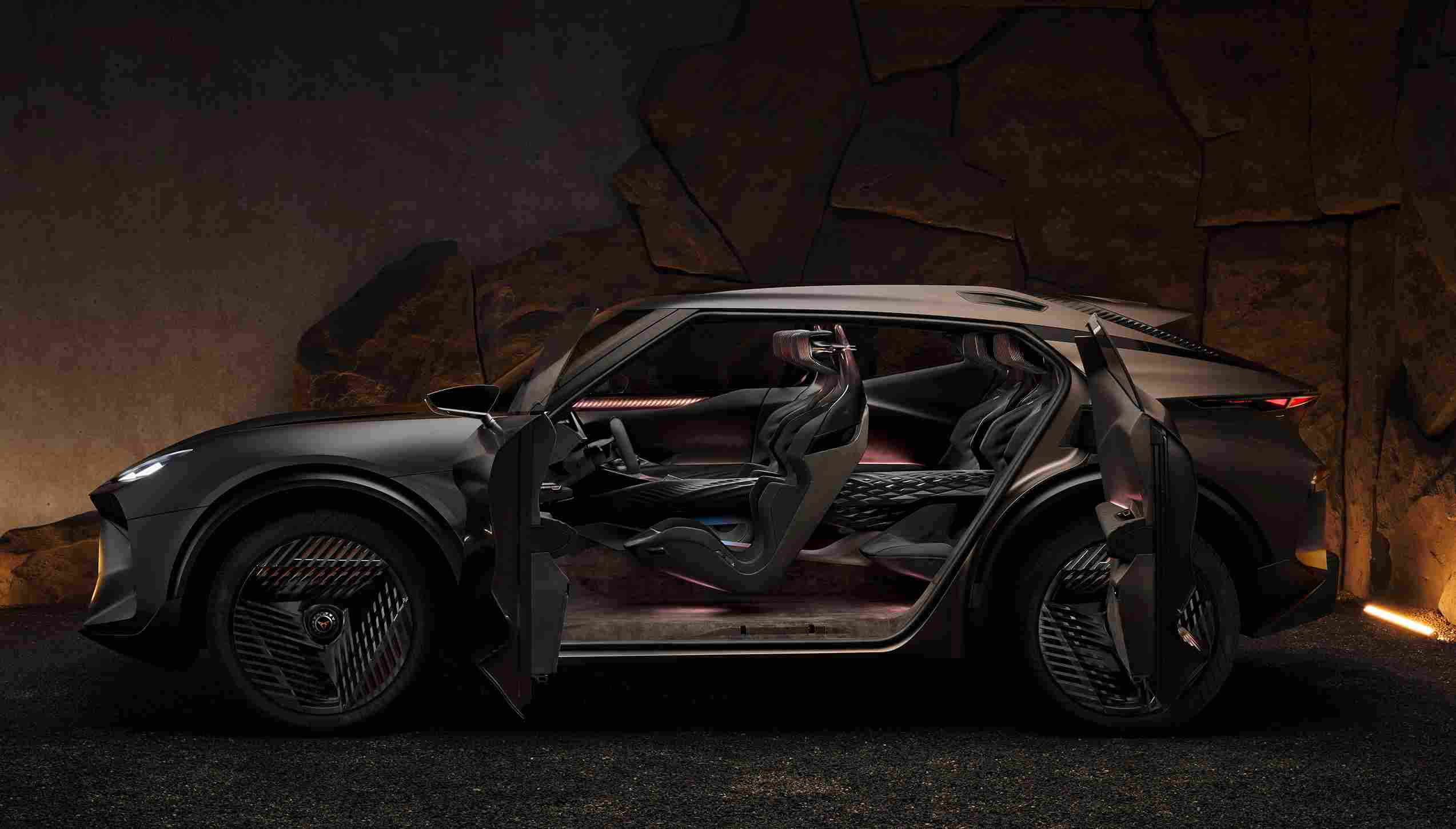 CUPRA Tindaya konsepti yandan görünüm