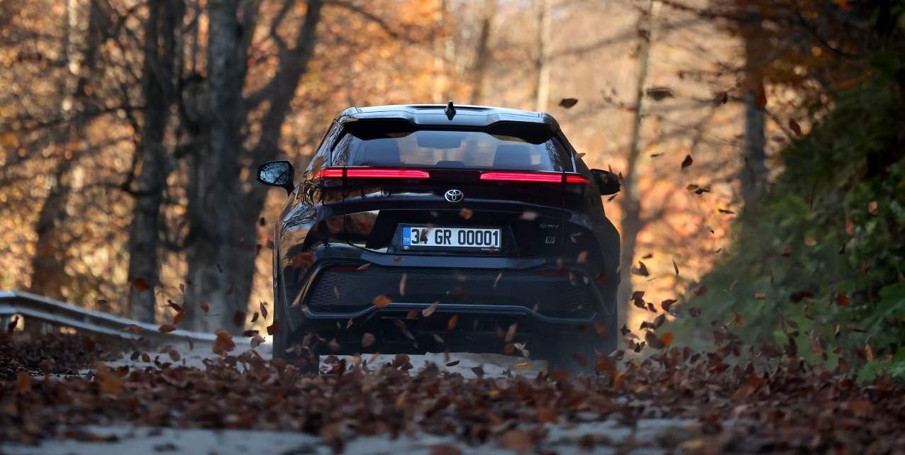 Toyota C-HR Hybrid GR SPORT dış tasarım