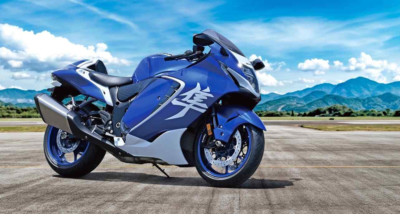 2026 Suzuki Hayabusa Special Edition mavi-beyaz gövde