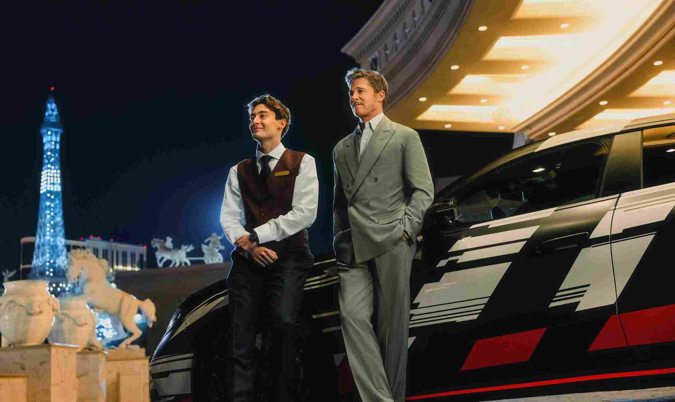 AMG GT 4-Door 2026 prototip, Brad Pitt ve George Russell