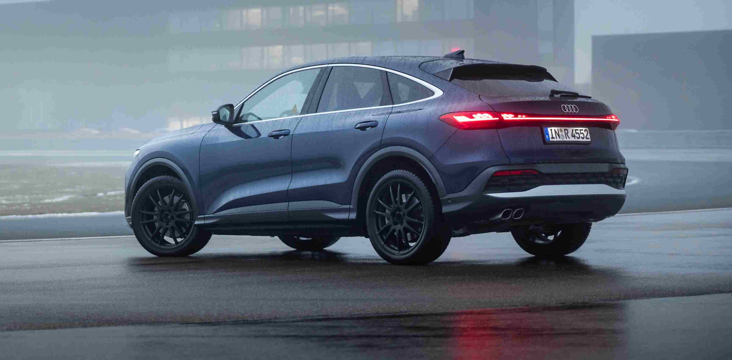 Audi Q5 ve A6 için sunulan yeni V6 TDI motor ve elektrikli kompresör teknolojisi