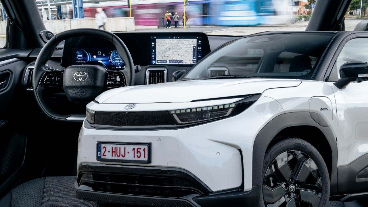 Yeni Toyota Urban Cruiser elektrikli SUV