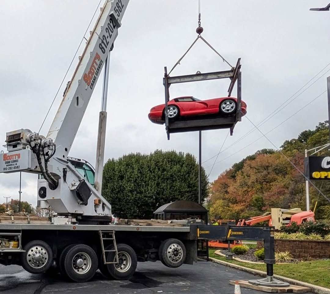 1994 Dodge Viper RT/10 Viper in the Sky 28 yıl sonra indirildi