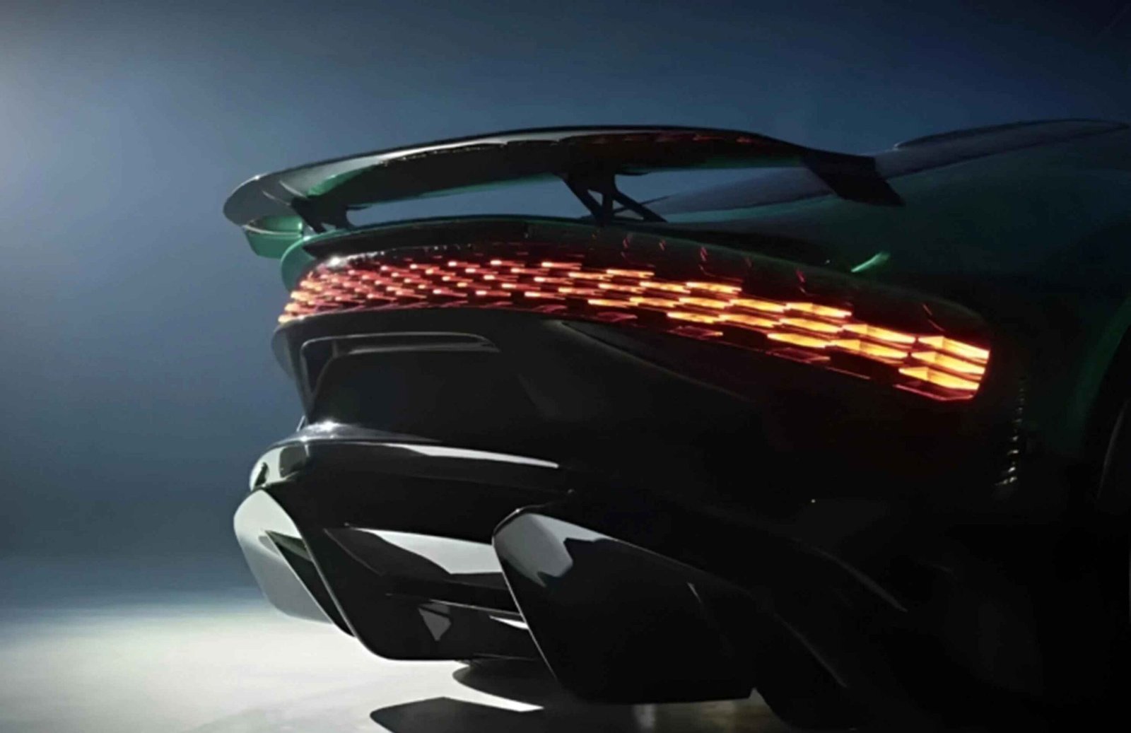 Dreame elektrikli süper otomobil teaser