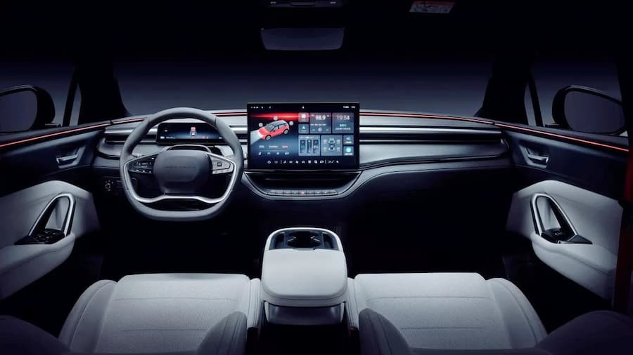 Mitsubishi, Foxconn iş birliği