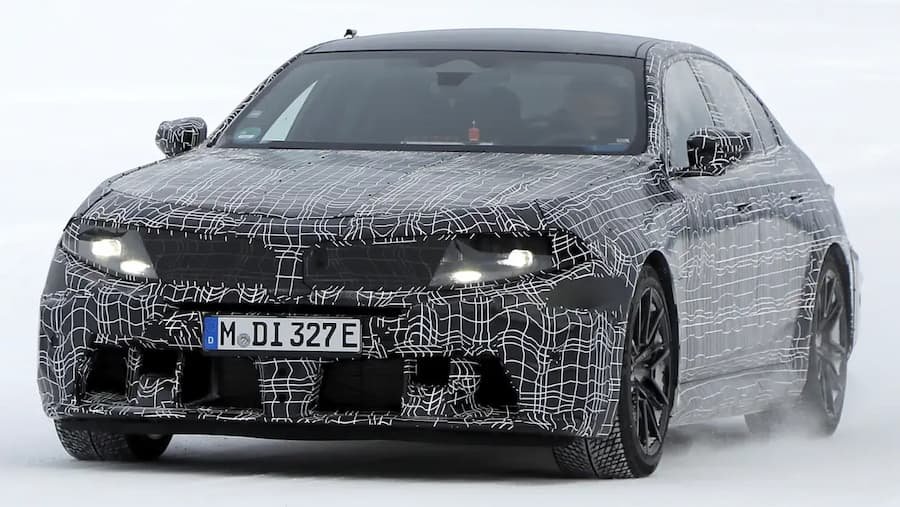 2027 BMW M5 ön
