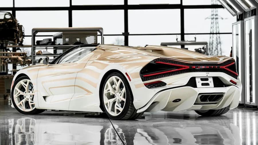 Bugatti Mistral La Perle Rare