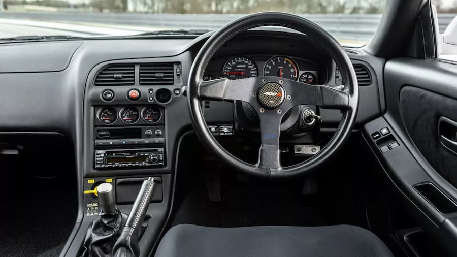 Skyline Nismo 400R İç