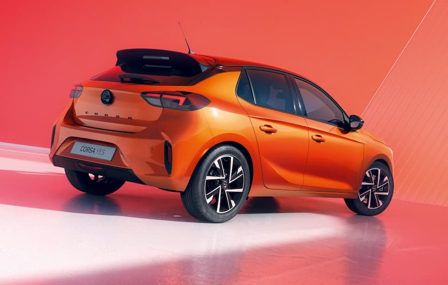 Opel Corsa YES arka görünüm