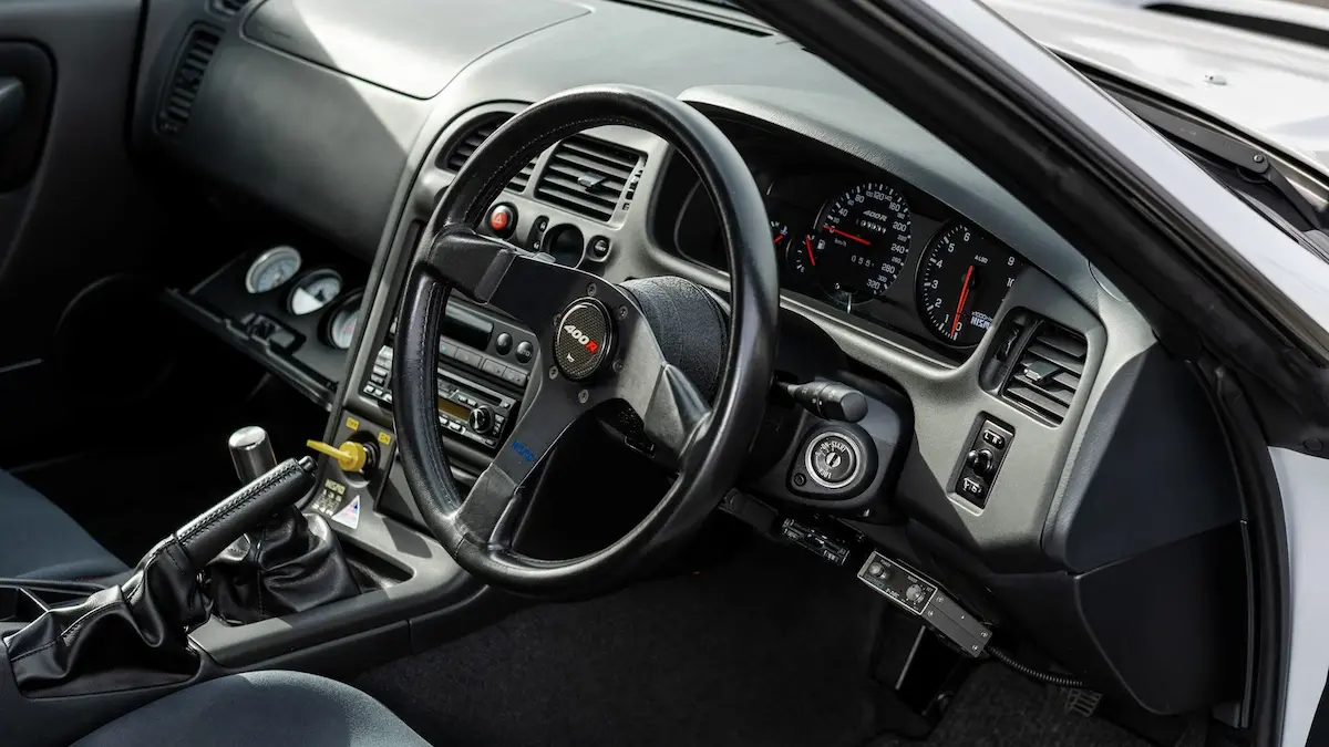 Nissan Skyline GT-R Nismo 400R iç mekan