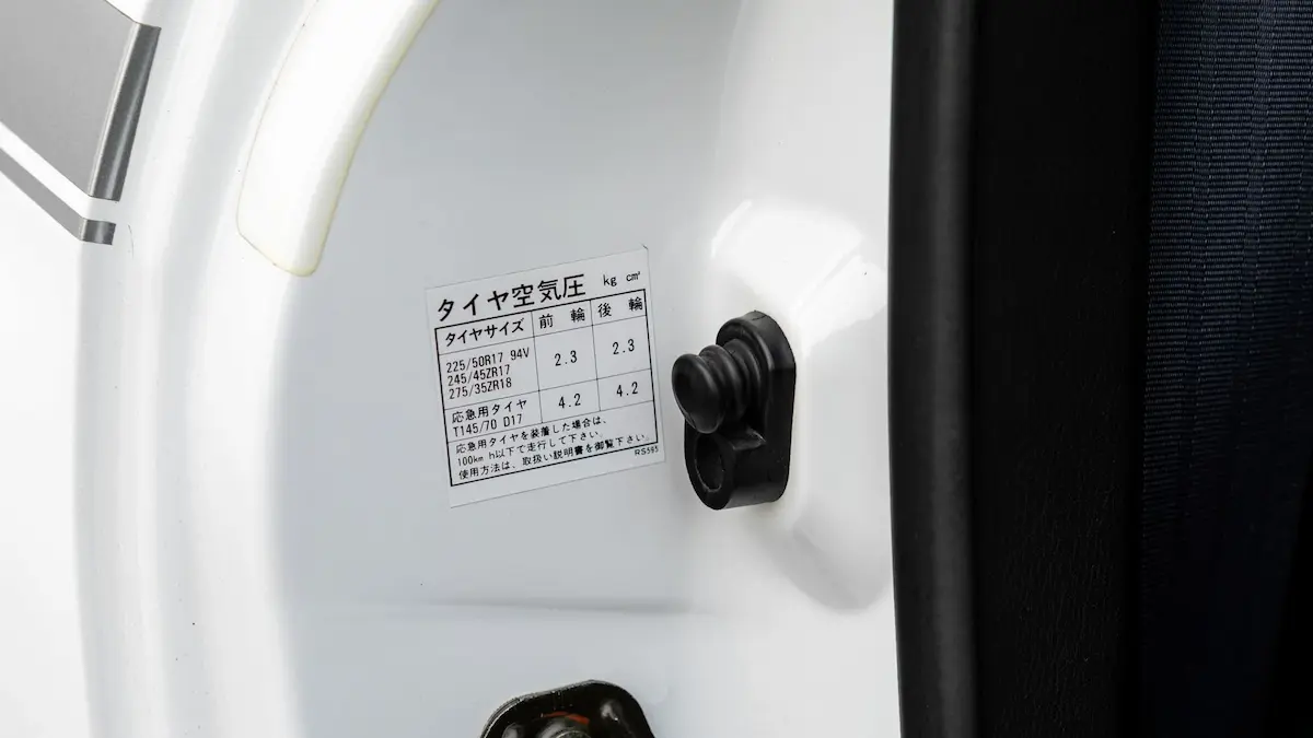 Nissan Skyline GT-R Nismo 400R etiket