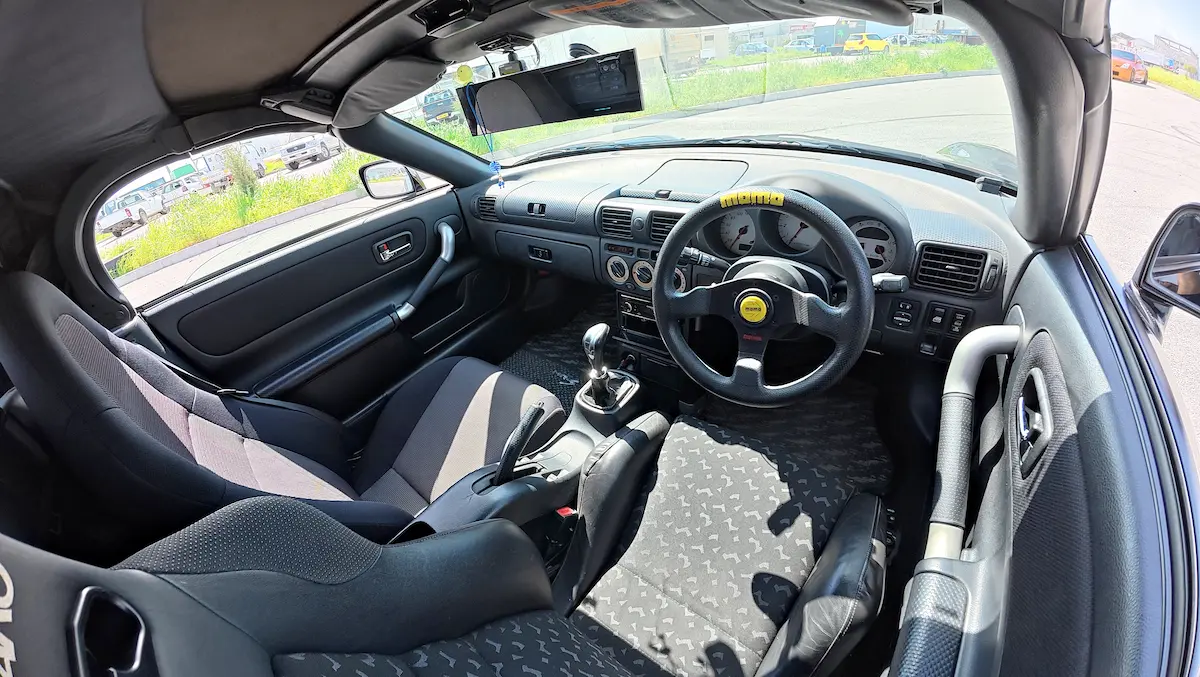 2ZZ Swap Wide Body Toyota MR-S momo direksiyon ve iç mekan detay