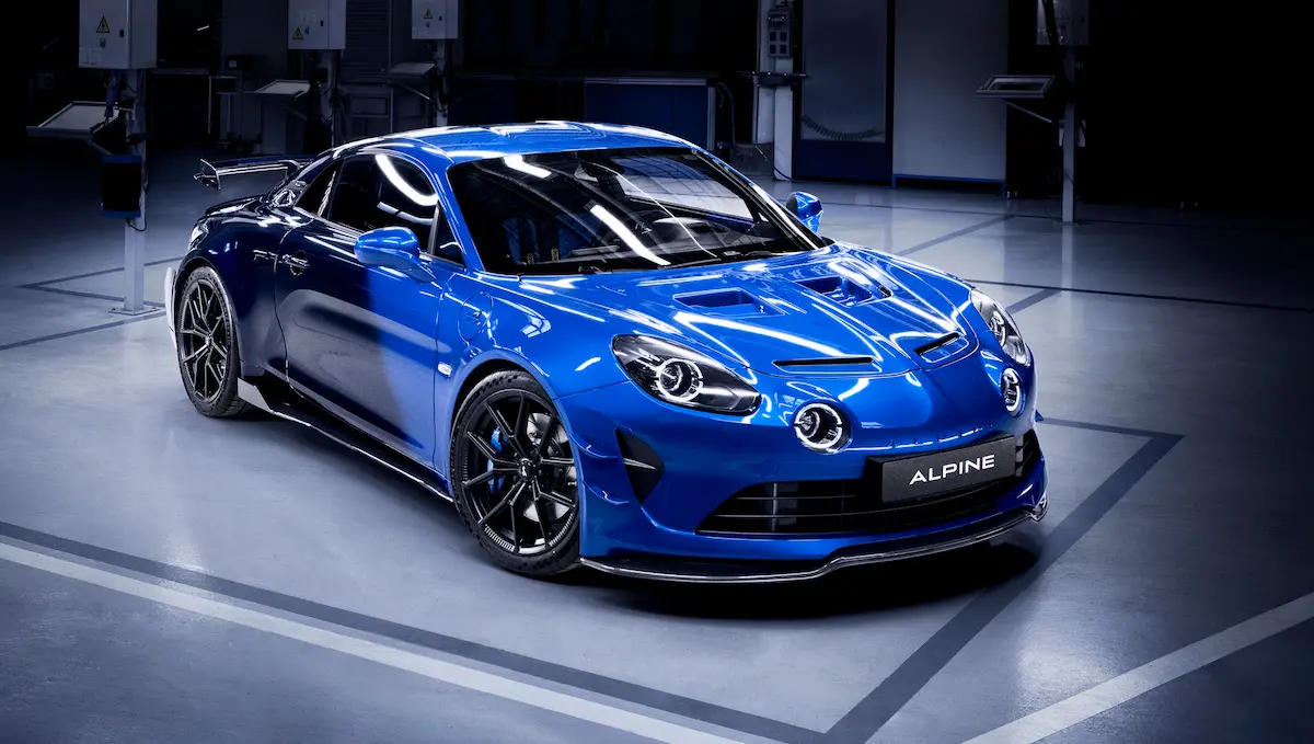 Alpine A110 ön görünüm