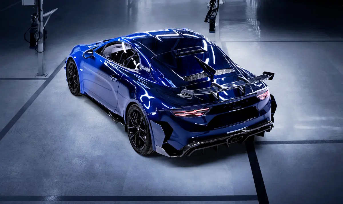 Alpine A110 arka görünüm