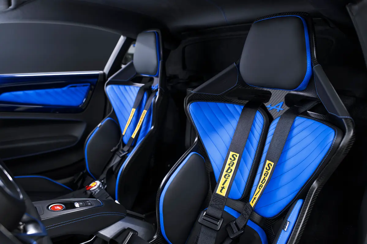 Alpine A110 koltuklar