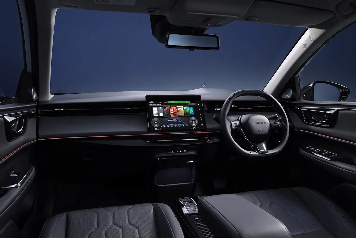 Yeni Honda Insight iç tasarım