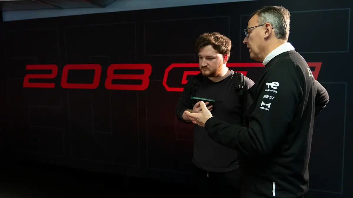 Peugeot CEO’su Alain Pavey