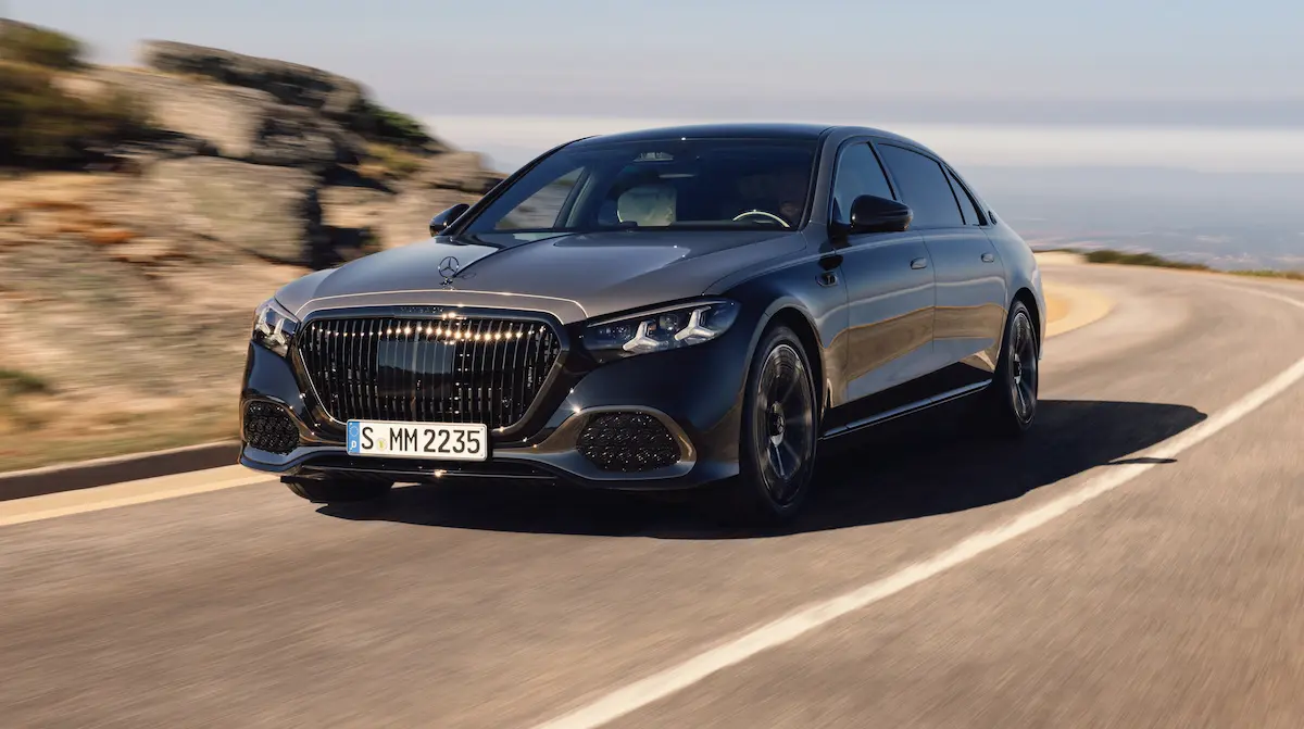 Mercedes-Maybach S-Class 2026 lüks sedan dış tasarım