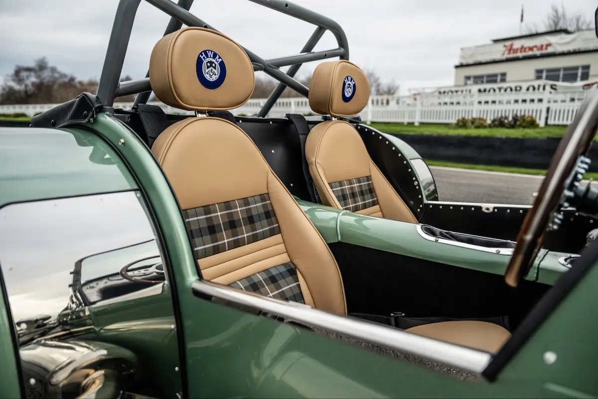 Caterham Seven HWM Edition iç tasarım