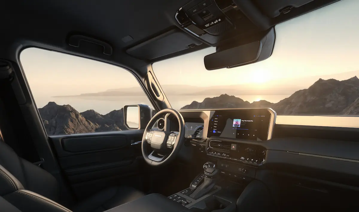 Toyota Land Cruiser 250 iç görsel