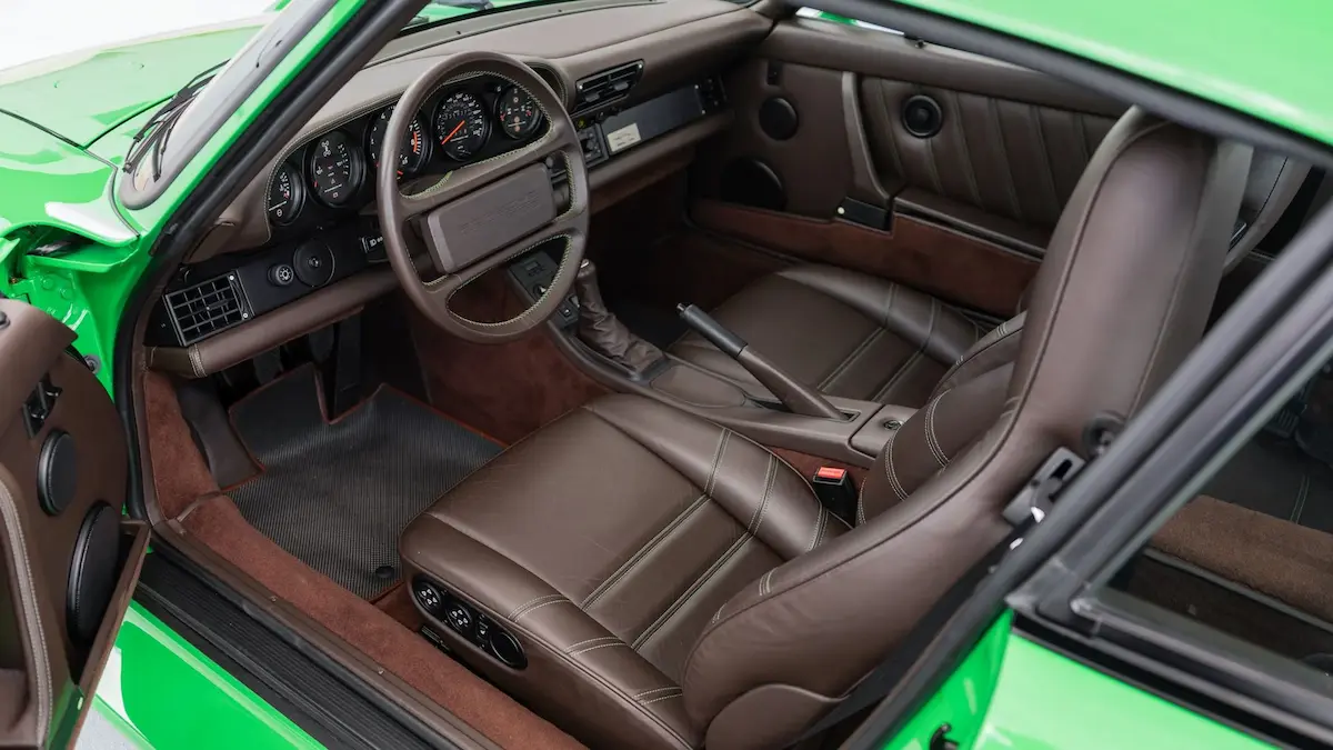 Porsche 959 SC iç görsel