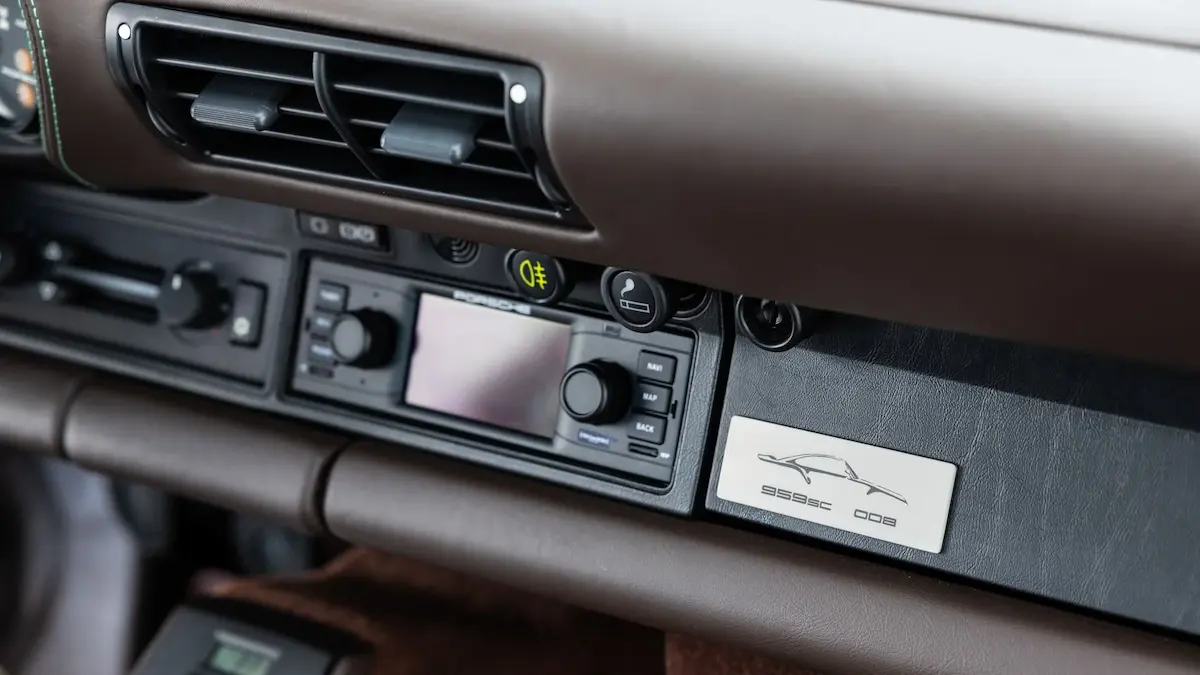 Porsche 959 SC radyo ünitesi