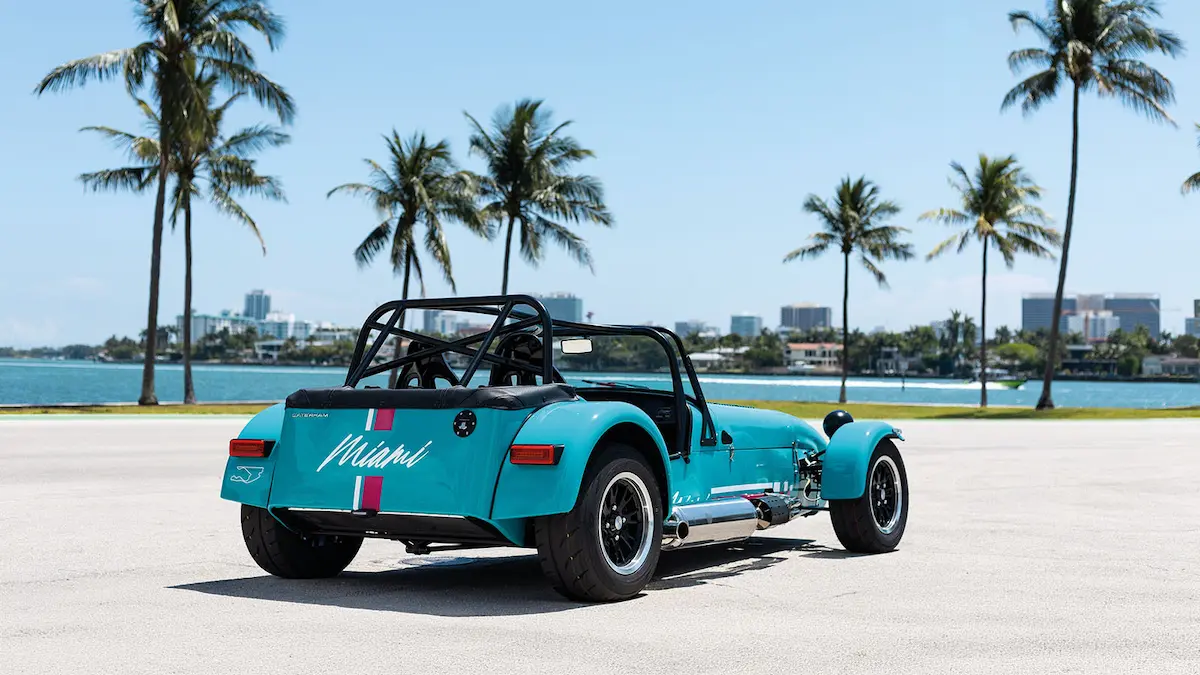 Caterham Seven Miami Special Edition arka görünüm