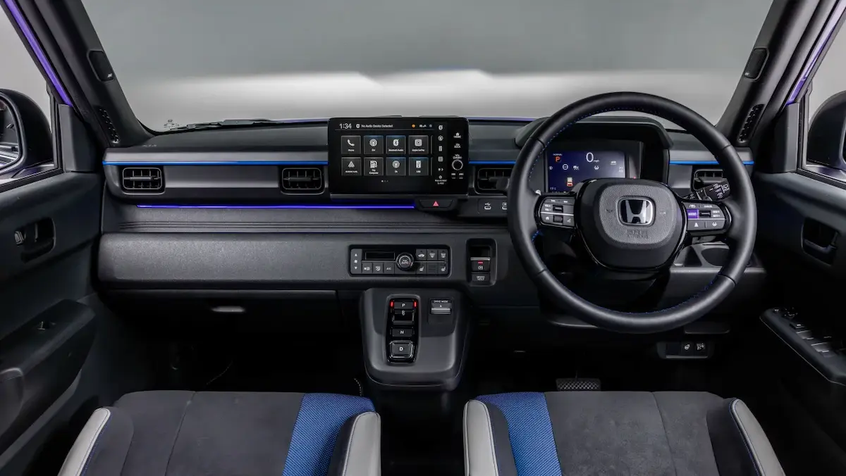 Honda Super N iç görsel