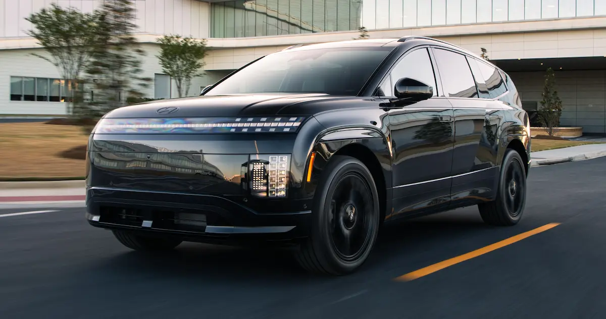 Hyundai IONIQ 9 Black Ink ön tasarım