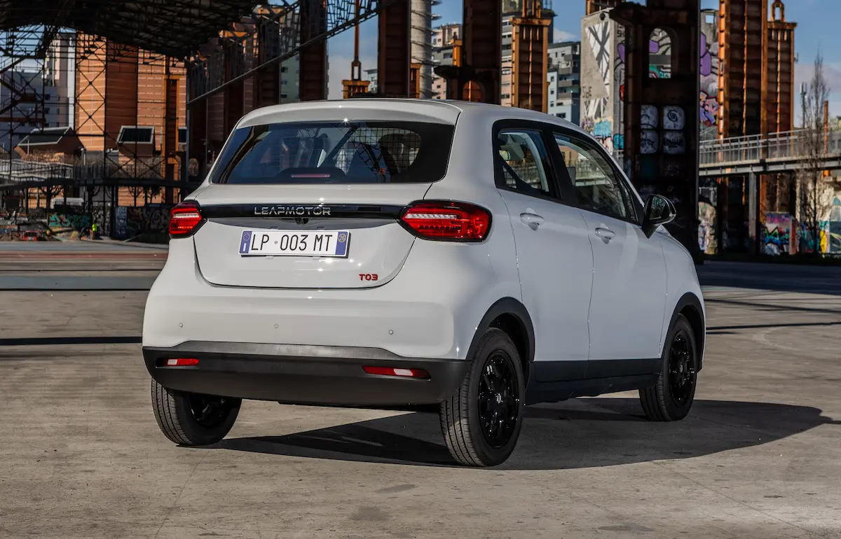 Leapmotor T03 LCV iç arka tasarım