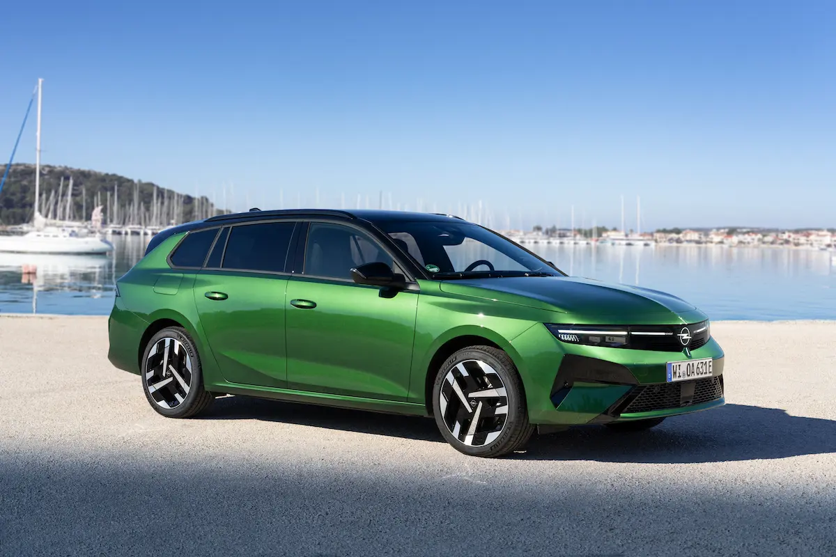 Yeni Opel Astra Intelli-Seat koltuklar