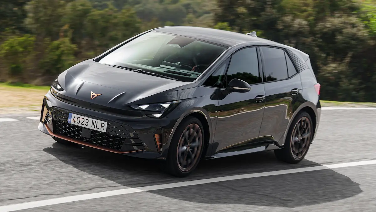 Cupra Born ön tasarım