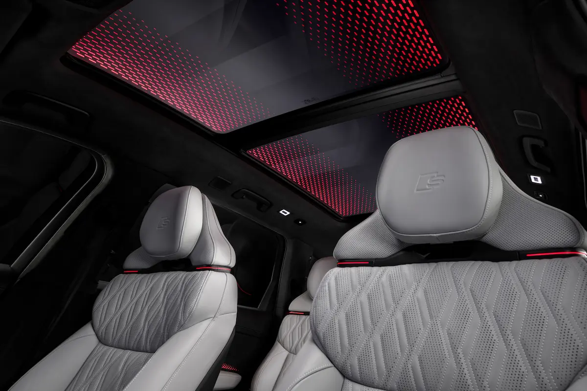 Audi Q9 panoramik cam tavan