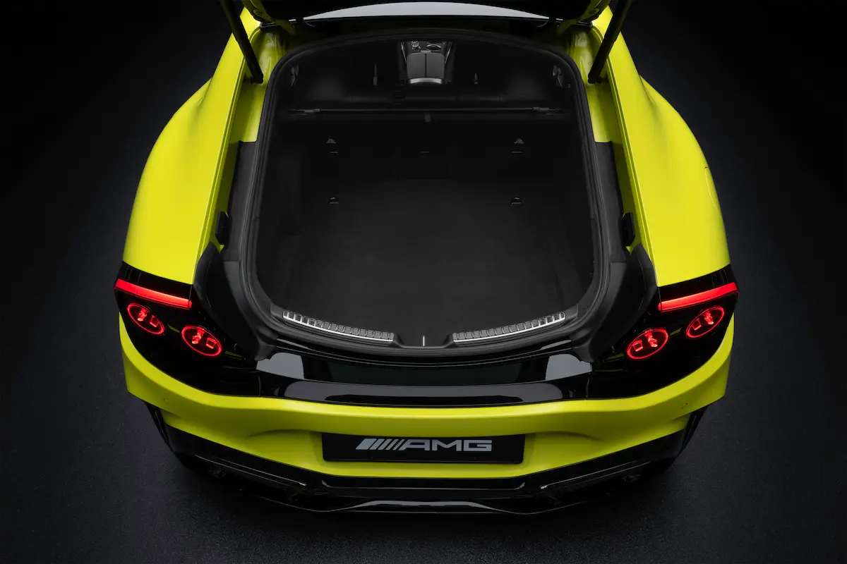 Elektrikli Mercedes-AMG GT 4-Door Coupé