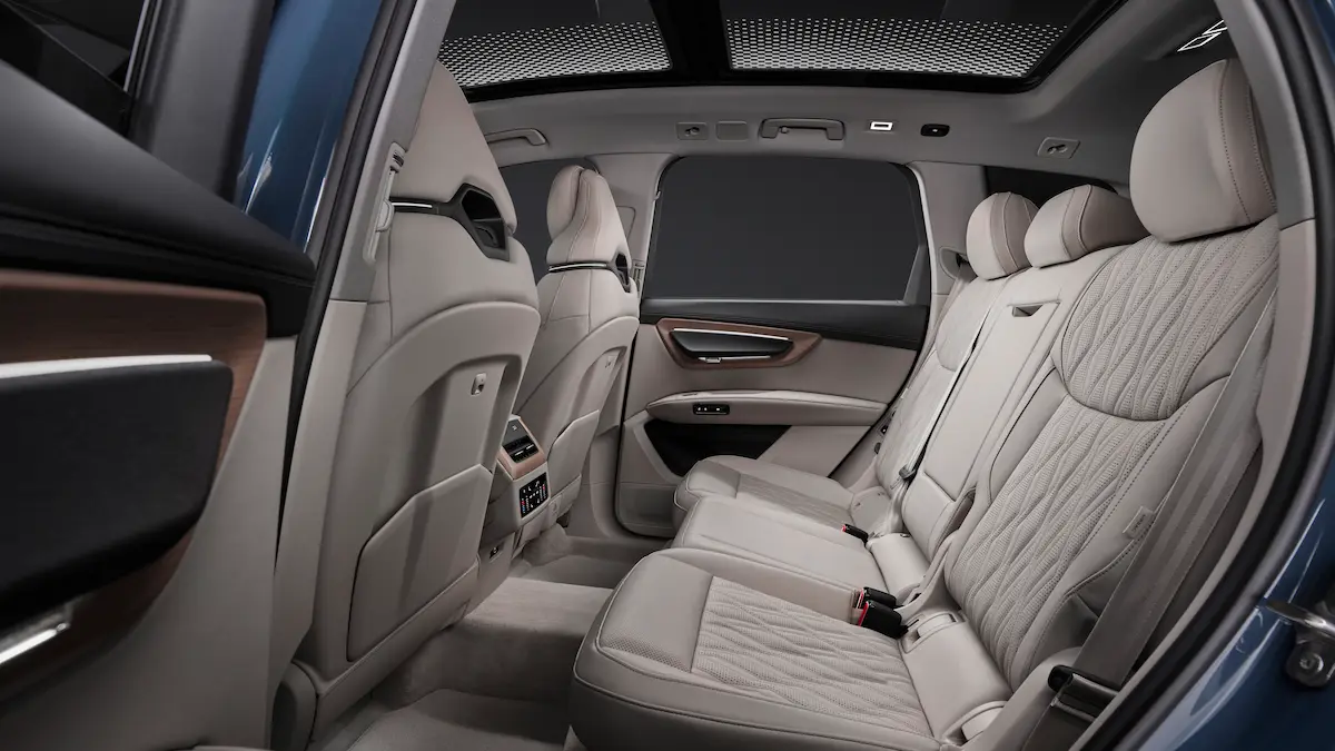 Yeni Audi Q7 İç Mekan