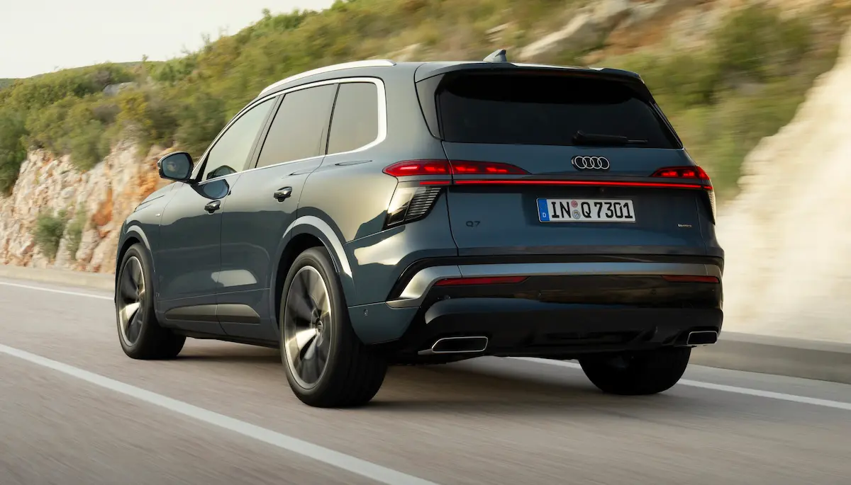 Yeni Audi Q7 Arka Tasarım