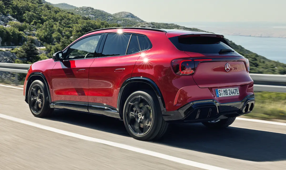 Yeni Mercedes GLA Arka Tasarım