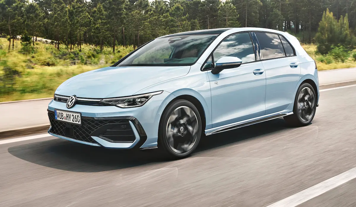 Volkswagen Golf Hybrid R-Line