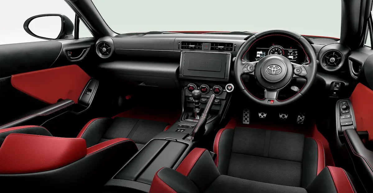 Yeni Toyota GR86 
