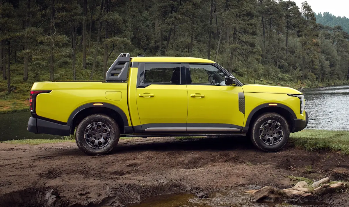 Yeni Nissan PHEV Frontier Pro / Navara Pro