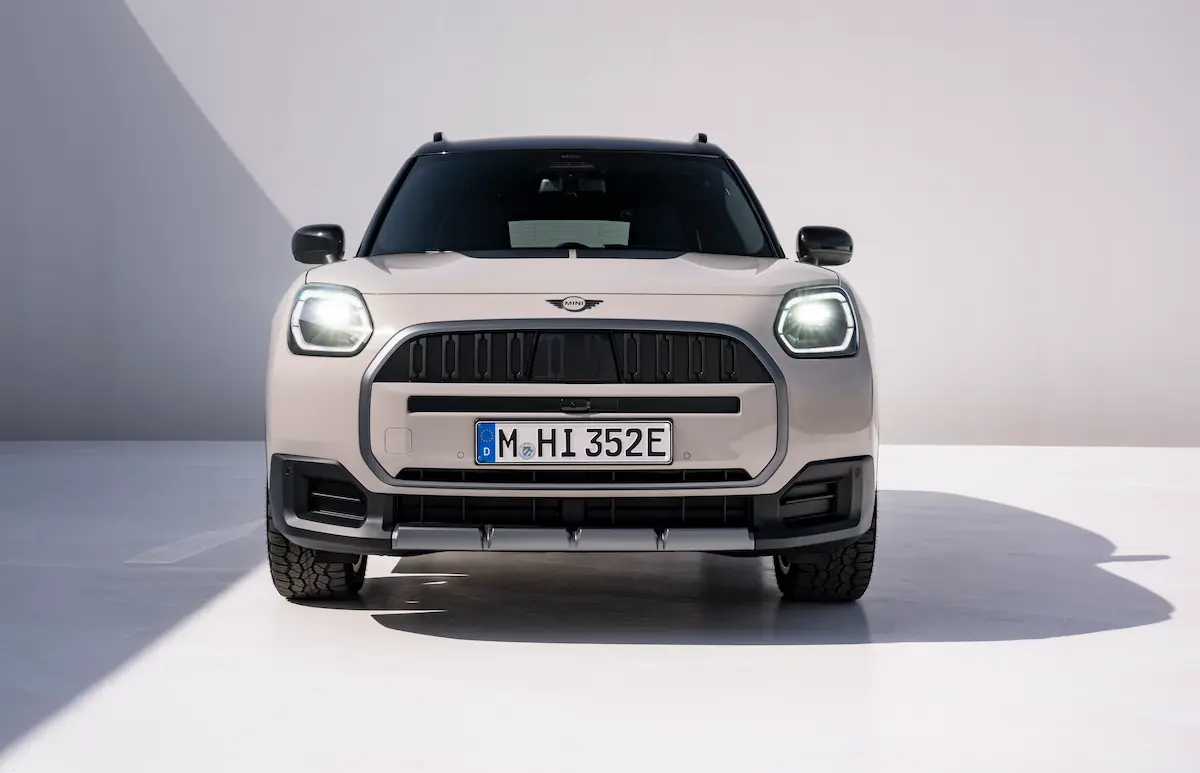Arazi odaklı yeni MINI Countryman Untamed Edition