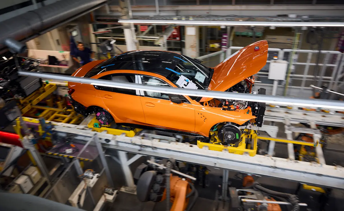 Fire Orange M3 Üretim Hattı